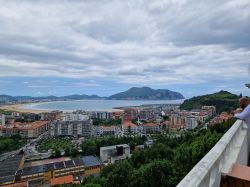 6abb8061-8612-4c02-ac55-7e940b2c9b3e